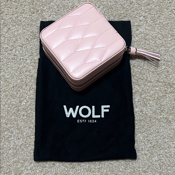 WOLF Handbags - WOLF Small Travel Jewelry Zi Case Blush Quilted